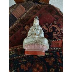Prachtige antieke porseleinen buddha