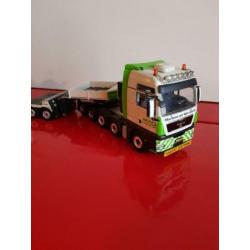 M.A.N. TGX XXL + Liebherr 954