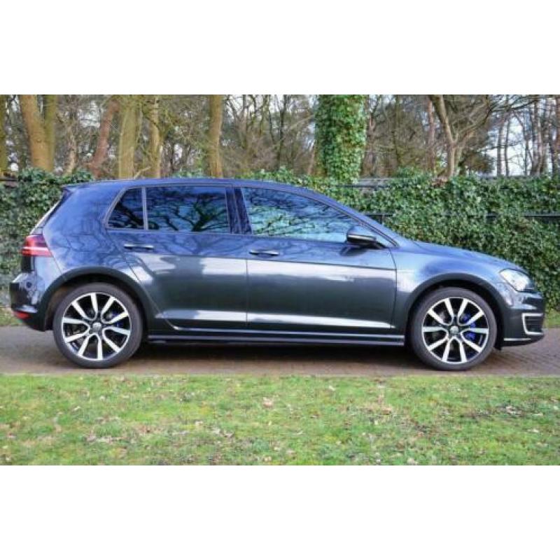 Volkswagen Golf 1.4 TSI GTE Led/Navi/Pdc/Ecc/Leer/Stoelverwa
