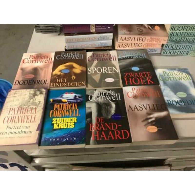 Nog 20 boeken en pockets van Patricia Cornwell zie lijst