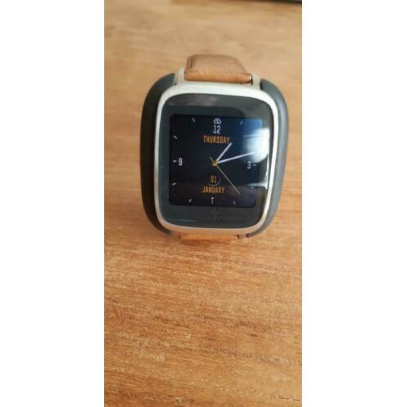Asus ZenWatch
