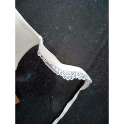 chantelle Bh roomwit 75B 75
