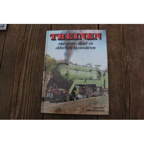 Treinen - met stoom-, diesel en elektische locomotieven