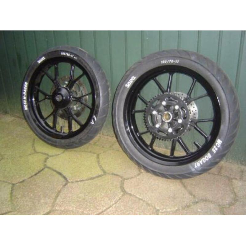2 derbi velgen