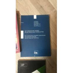 Boeken voorlichting en pr
