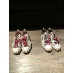 Super gave Ninni Vi sneakers, maat 31.