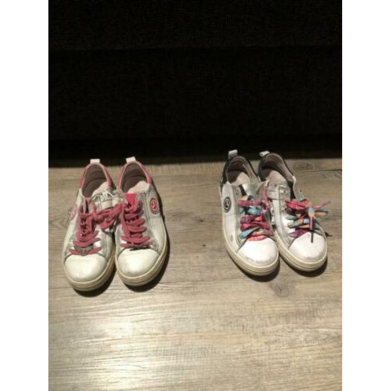Super gave Ninni Vi sneakers, maat 31.