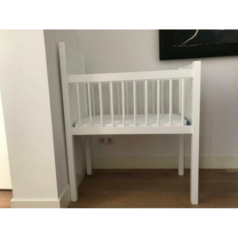 Kidsriver wieg Noa wit met aerosleep matras en hoeslaken