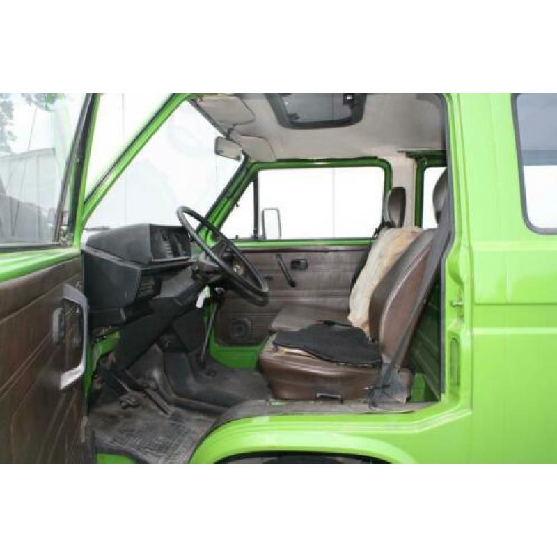 Volkswagen Transporter T3 1.6 D 9 persoons uitvoering
