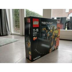 Lego 42030