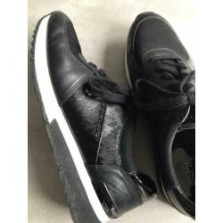 Zwarte leren sneakers Michael Kors, mt 41