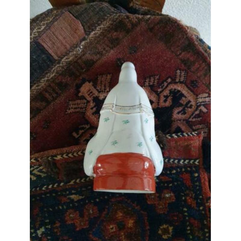 Prachtige antieke porseleinen buddha