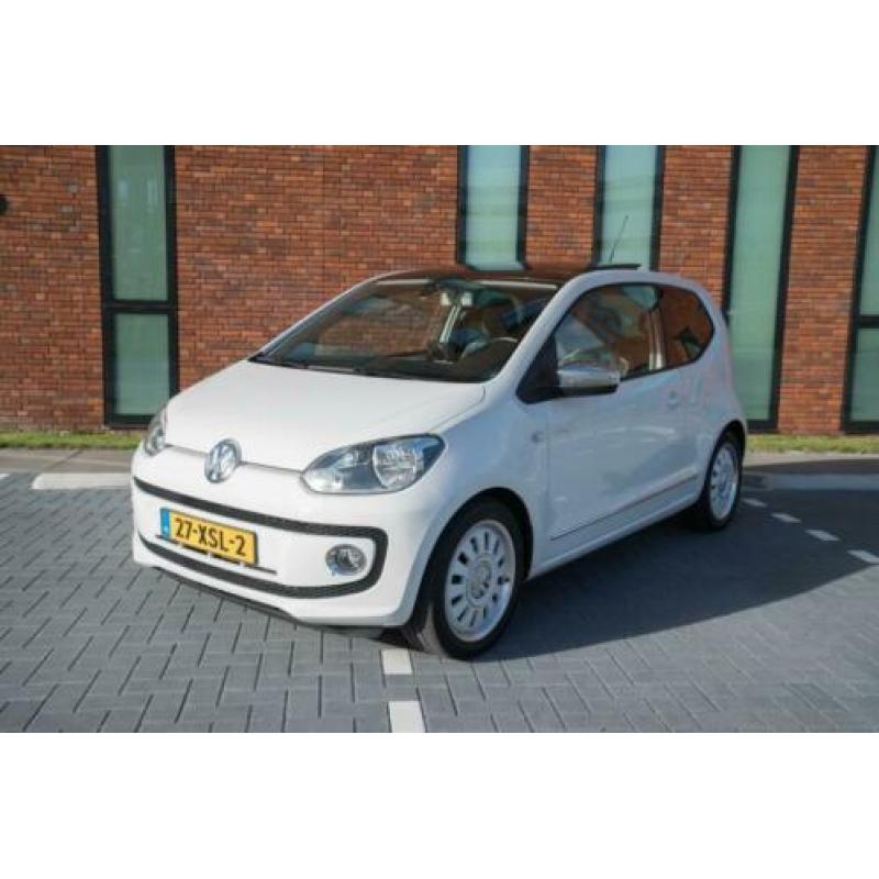 Volkswagen UP! 1.0 | PANO | Highline | White Edition | LEER