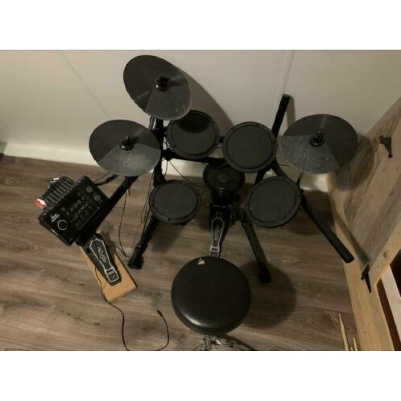 Elektronisch drumstel, ideaal voor beginner!