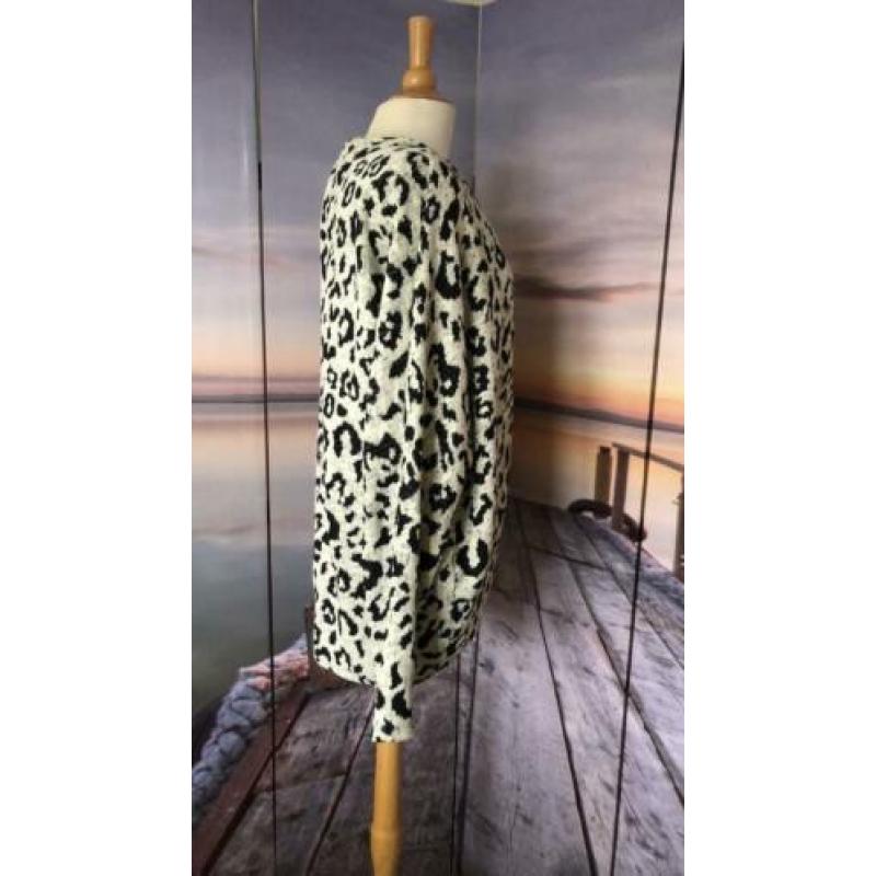 Panterprint vest Vero Moda maat xl