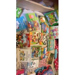 Leuk pakketje kinderboekjes 16 stuks