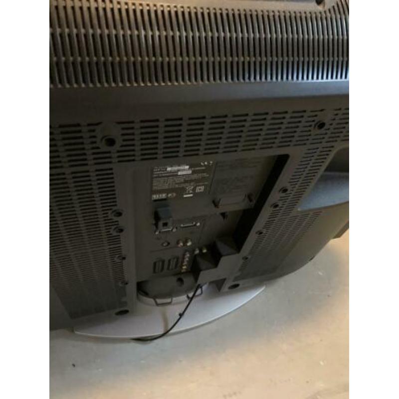 TV beeldscherm SONY met afstandsbediening