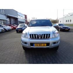 Toyota Land Cruiser 3.0 D-4D Executive HR Window Van Automaa