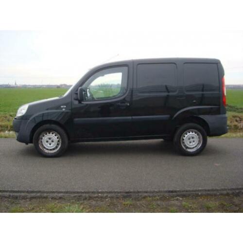 Fiat Doblò Cargo 1.3 MultiJet Comfort BJ 2008 NIEUWE APK !