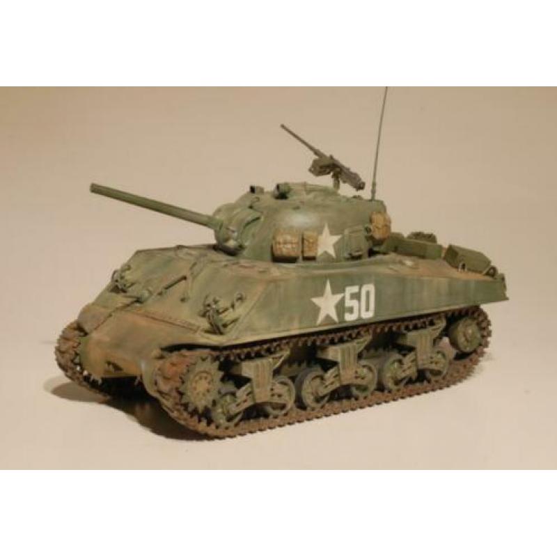 Tamiya 1:35 M4A3 Sherman (late production)