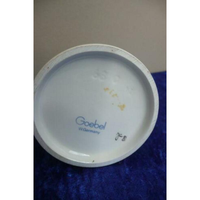 Hummel 68/0 Lost sheep 15 cm (2) (Reyshof)