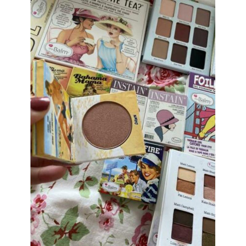 The balm Blush bronzer highlighter palette lipstick