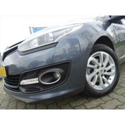 Renault Megane ESTATE 1.2 TCE LIMITED ECC/NAV/CRUISE/REGEN.S