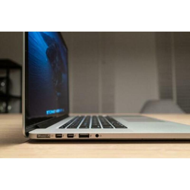 Macbook Pro 15" / Mid 2015 / 2.8GHz QuadCore / 1TB SSD