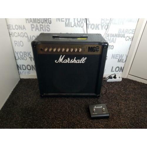Marshall MG50FX met footswitch