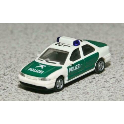 Ford Mondeo Polizei. Producent: Rietze