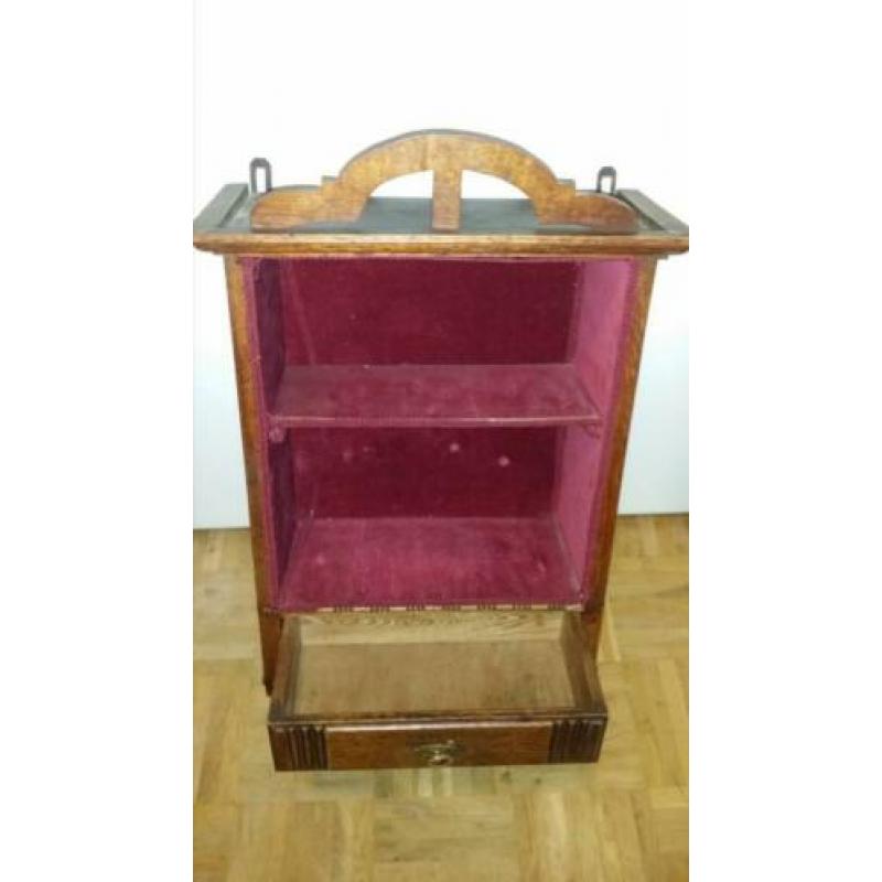 Wandkast hangkast antieke kast