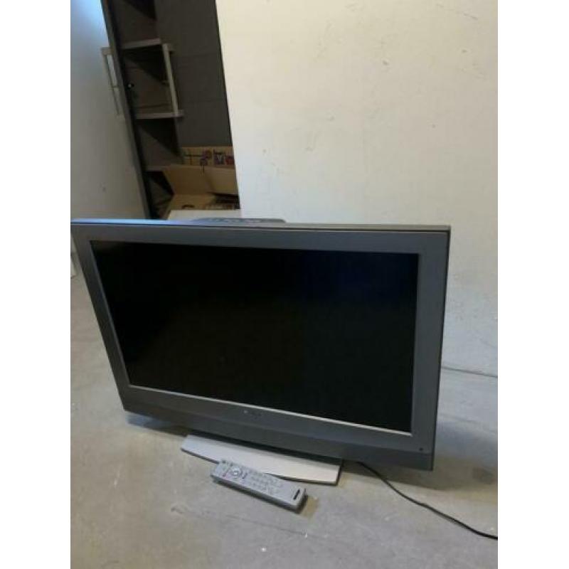 TV beeldscherm SONY met afstandsbediening