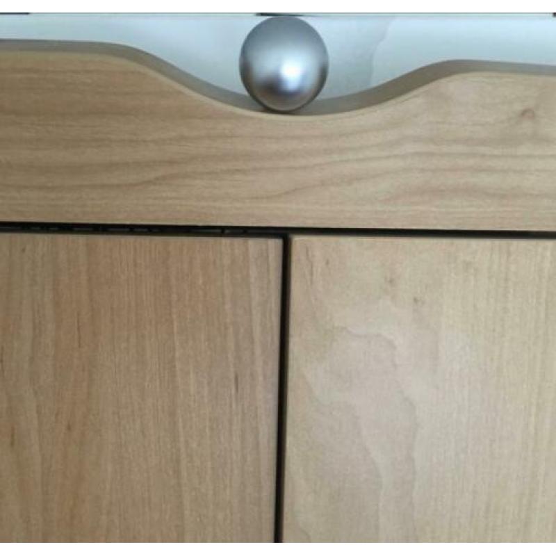 Mooie een persoons slaapkamer MDF