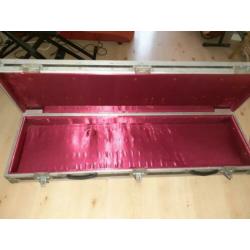 flightcase voor Kurzweil pc88 of stage piano 88 toetsen.