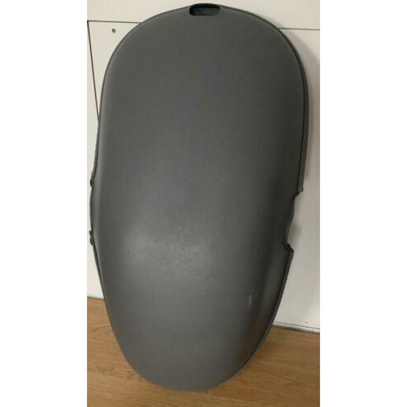 Complete grijze Mima Xari incl. Autostoel en adapters