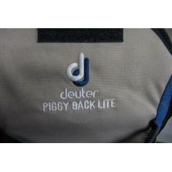 Rugdrager Deuter Piggy back lite