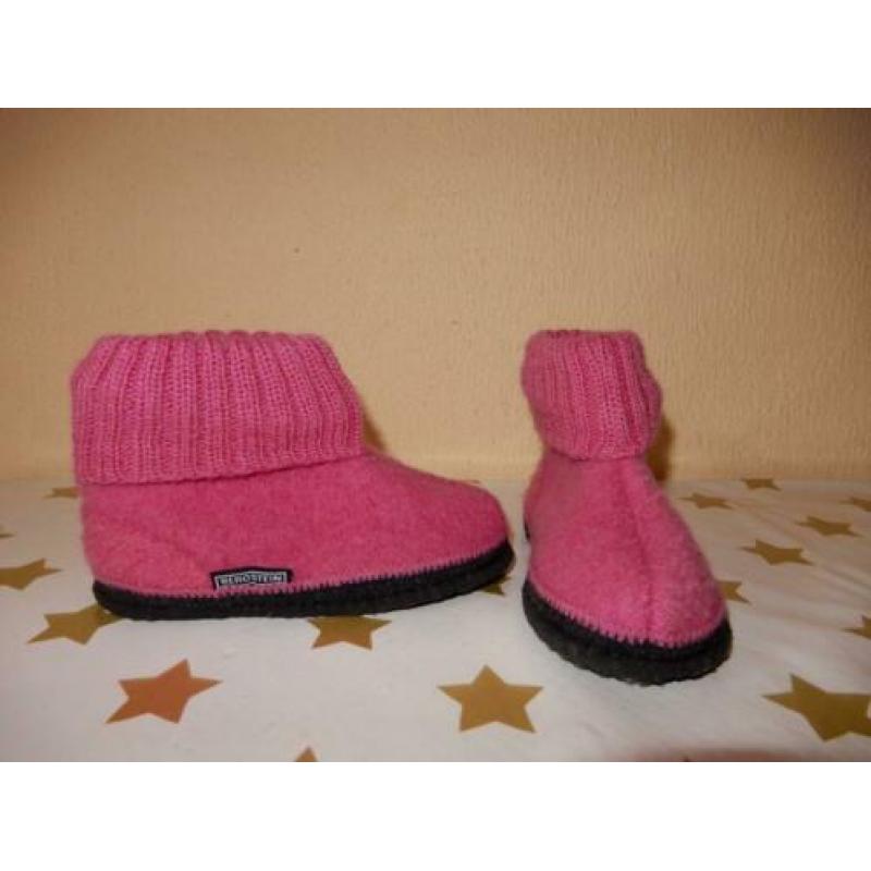 Roze Cozy sloffen / pantoffels van Bergstein ZGAN