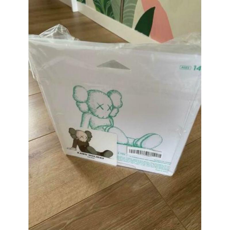 Kaws Holiday Taipei