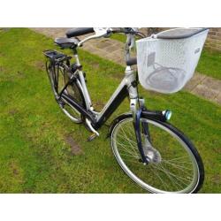 Koga miyata tesla elektrische fiets!