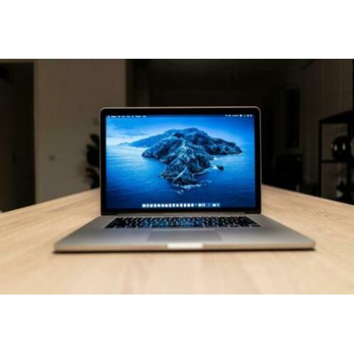 Macbook Pro 15" / Mid 2015 / 2.8GHz QuadCore / 1TB SSD