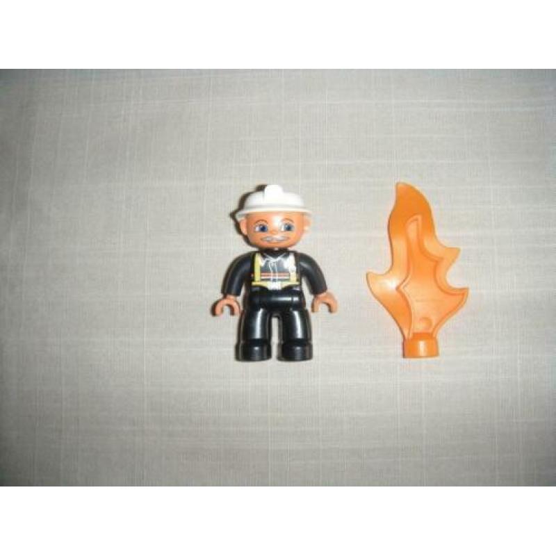 BRANDWEER Duplo poppetjes. 3 popjes met gratis acc.