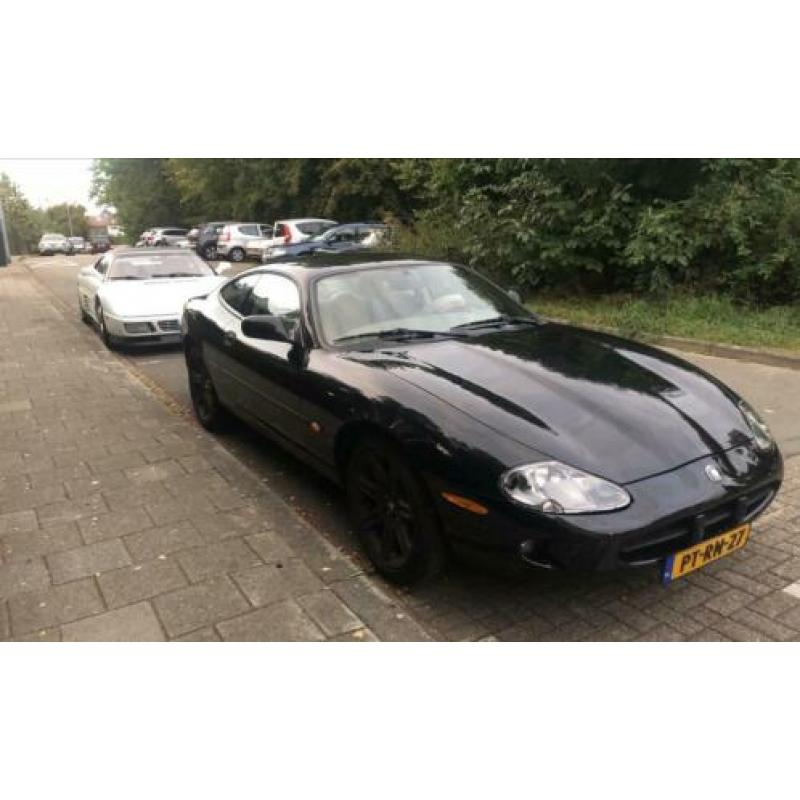 Jaguar XK8 4.0 Coupe Zwart