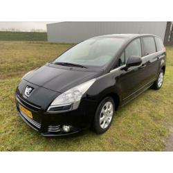 Peugeot 5008 1.6 VTI 7P 2010 Zwart