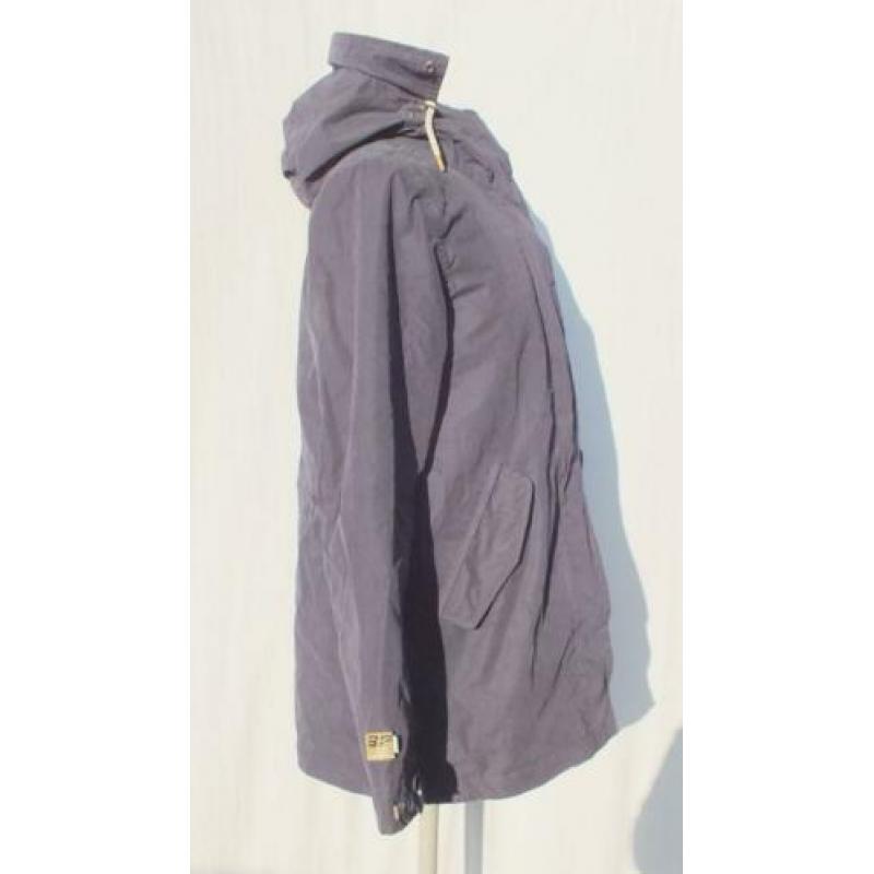 Donkerblauwe winterjas.Mt 36.Merk Icepeak