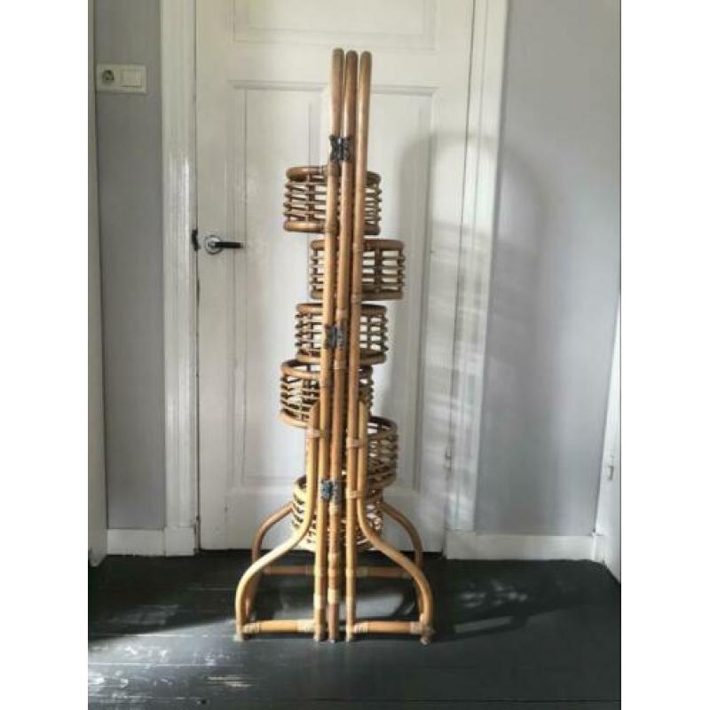 Vintage retro rotan plantenrek