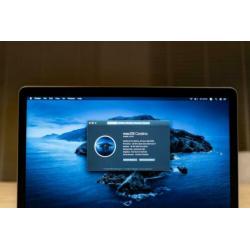 Macbook Pro 15" / Mid 2015 / 2.8GHz QuadCore / 1TB SSD