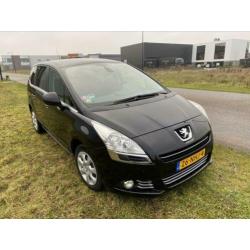 Peugeot 5008 1.6 VTI 7P 2010 Zwart