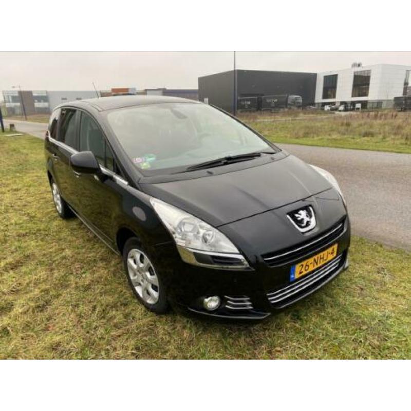 Peugeot 5008 1.6 VTI 7P 2010 Zwart