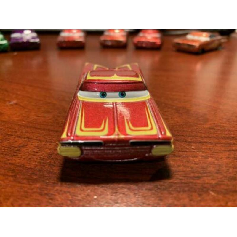 Disney Pixar Cars Storytellers - Retro Ramone 1:55