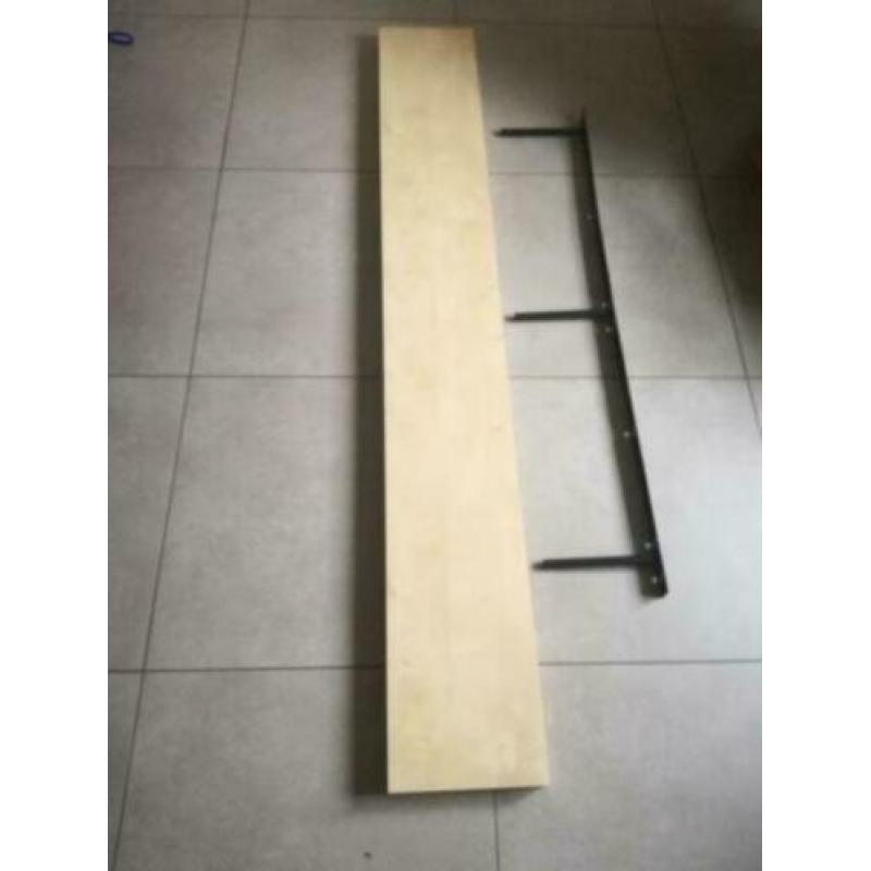 Ikea Boekenplank, model Lack, maple kleur, 190x26x5 cm